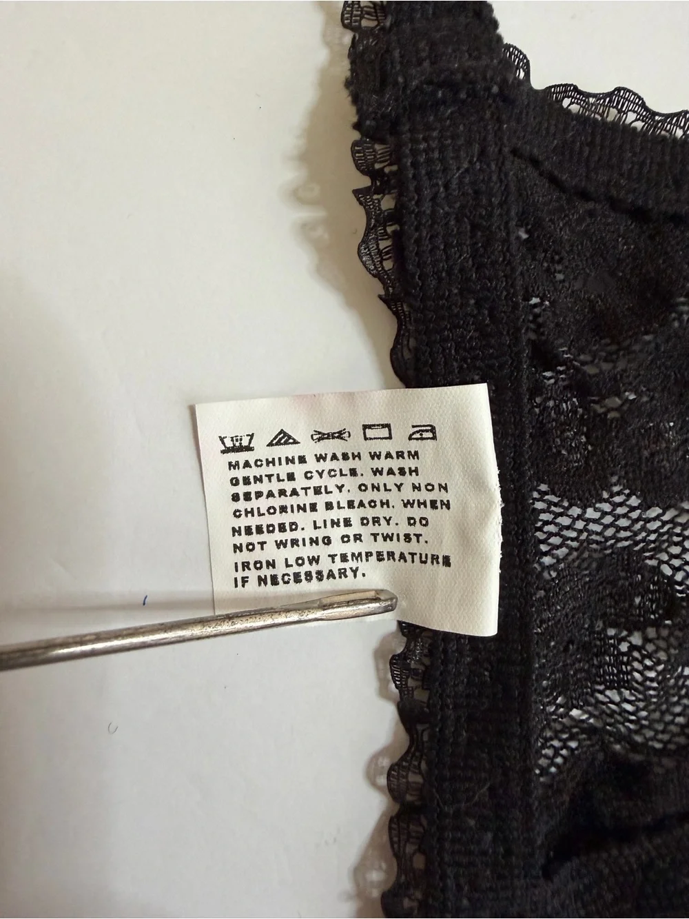 NWOT Sexy Mayela LG two Piece Corset Garter w/Matching Thong Black w/red Ribbon